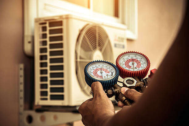 Professional Hvac technician working in Stanton, MI